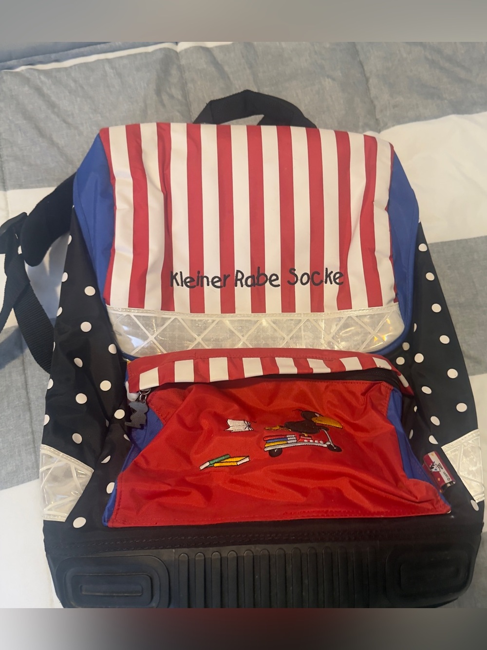 Kleiner Rabe socke Red & Navy Backpack